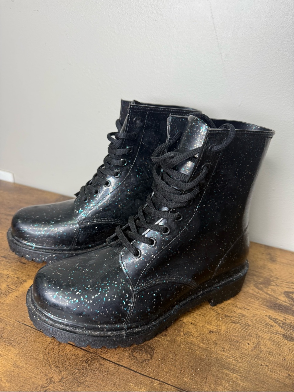 G Six Workshop Black Glitter Combat Style Rubber Boots EU 37
